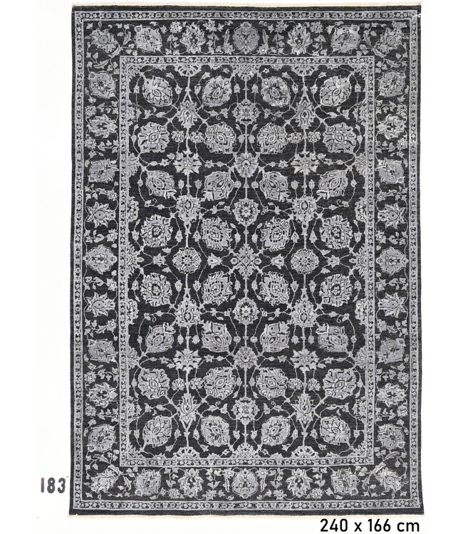 Schwarzer Antiker Persischer Teppich – handgeknüpfter Wollteppich – 240 x 166 cm