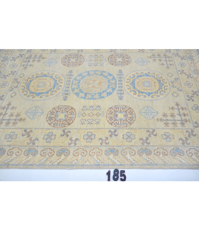 Beige Blauer Kasak Teppich – handgeknüpfter Wollteppich – 209 x 154 cm