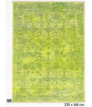 Lime Green Vintage Oushak Rug – Hand-knotted Wool Carpet – 235 x 168 cm