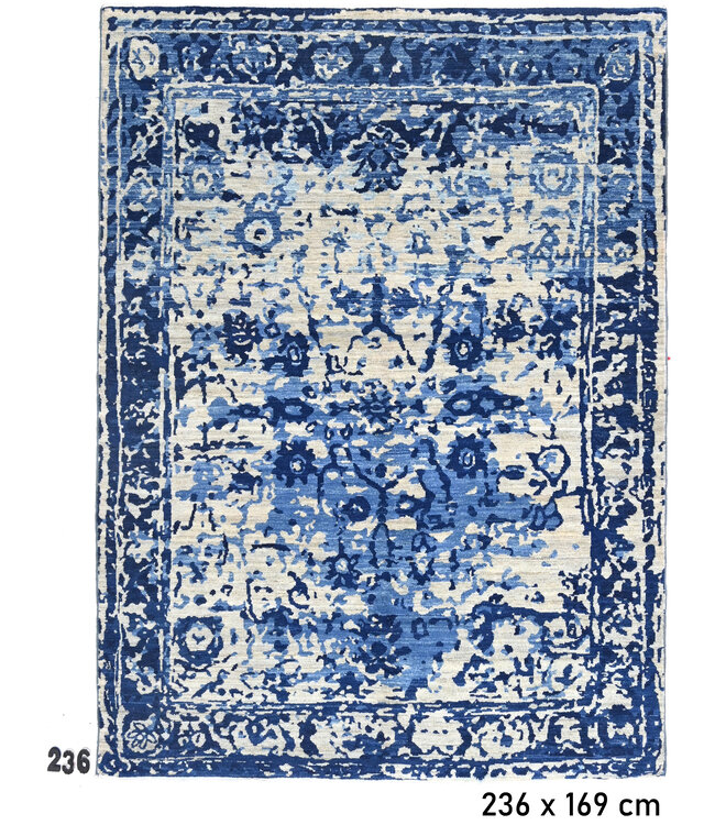 Blauw-Wit Vintage Tapijt – 236 x 169 cm
