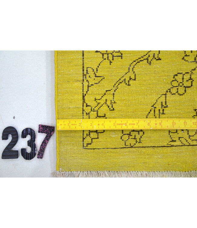 Geel Antiek Tapijt – 273 x 183 cm