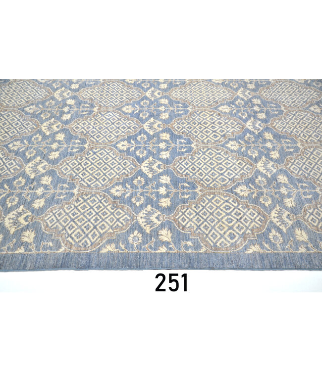 Blue-Beige Ziegler Rug with Geometric Pattern – 264 x 181 cm