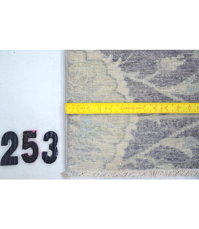 Grau-Beiges Vintage Handgeknüpftes Wollteppich mit Blumenmuster – 245 x 158 cm