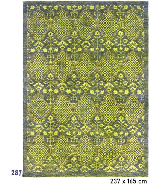 Green Antique Rug – 237 x 165 cm – Hand-knotted Wool Carpet