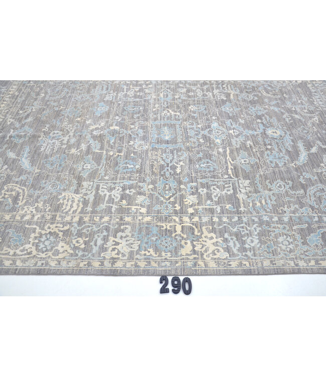 Light Grey and Blue Ziegler Rug – 293 x 194 cm – Hand-knotted Wool Carpet with Classic Pattern