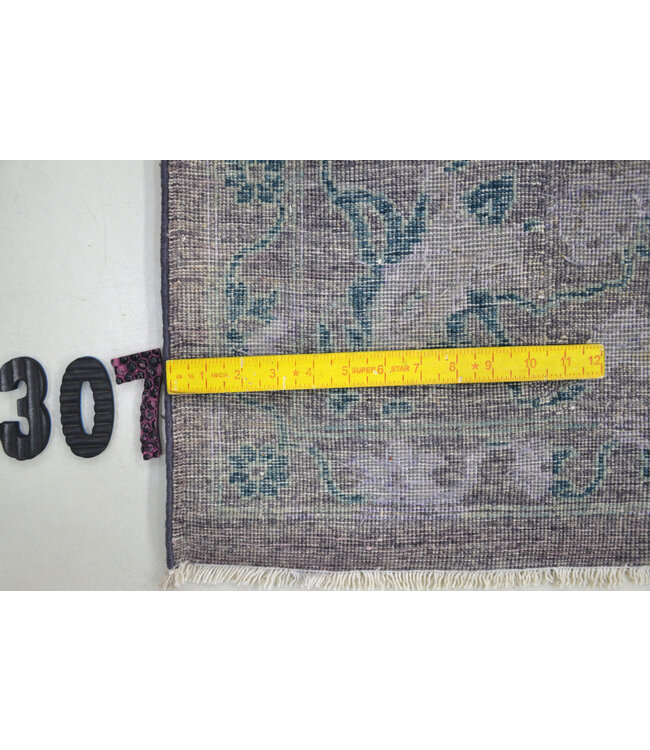 Grey-blue vintage pattern rug – 295 x 196 cm