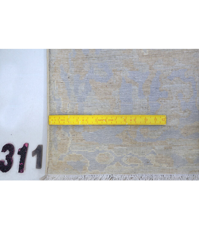 Pastel pink and light blue Ziegler pattern rug – 290 x 199 cm