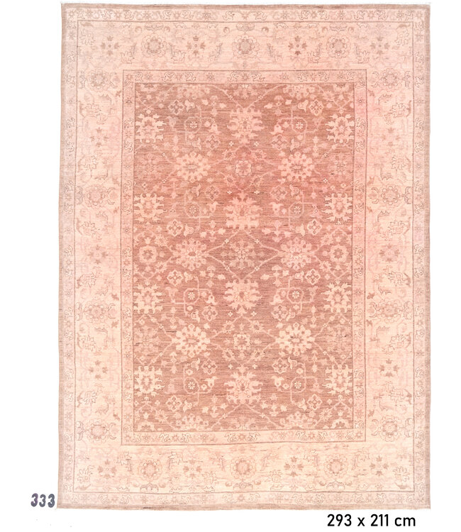 Beige Ziegler Pattern Hand-Knotted Wool Rug – 293 x 211 cm