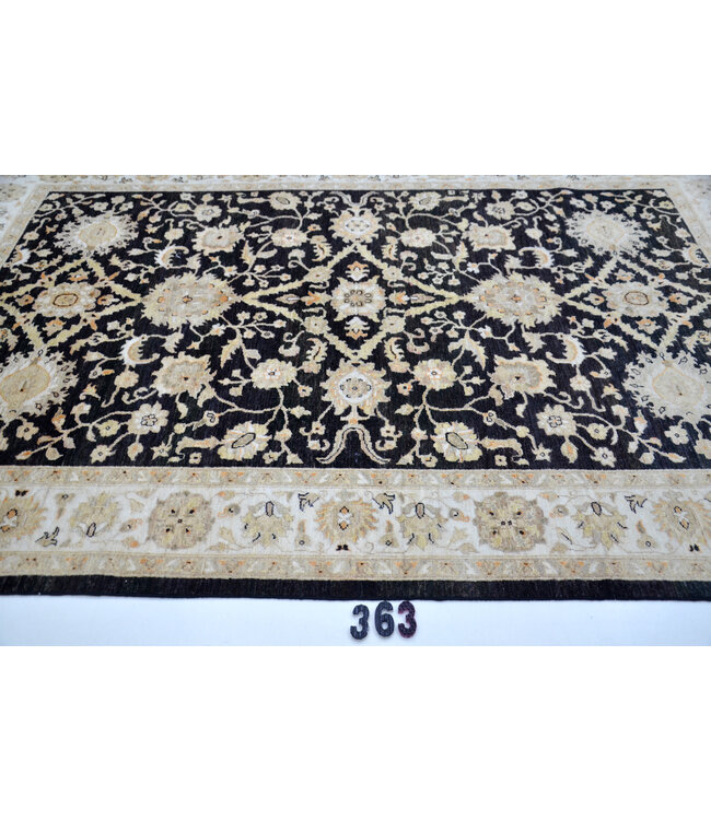 Black-Beige Vintage Wool Rug - 293 x 195 cm