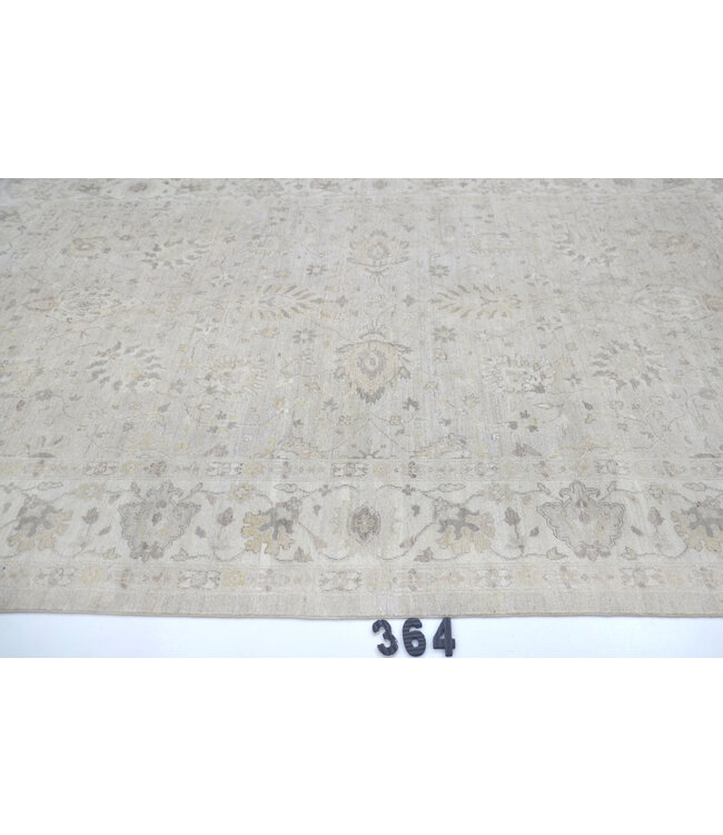 Vintage Beige Wool Rug – 293 x 195 cm