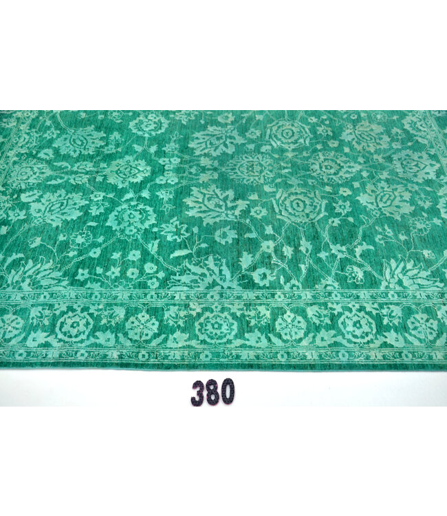 Grüner Moderner Teppich – handgeknüpfter Wollteppich – 247 x 168 cm