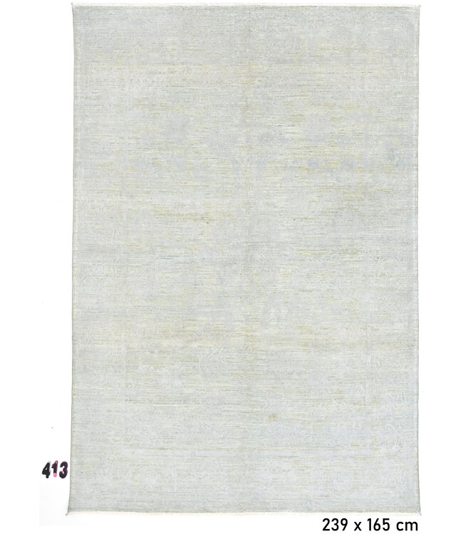 Light Grey Ziegler Pattern Hand-Knotted Wool Rug – 239 x 165 cm