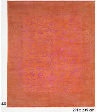 Orange, Pattern: Vintage, Dimensions: 291 x 235 cm Orange, Pattern: Vintage, Dimensions: 291 x 235 cm