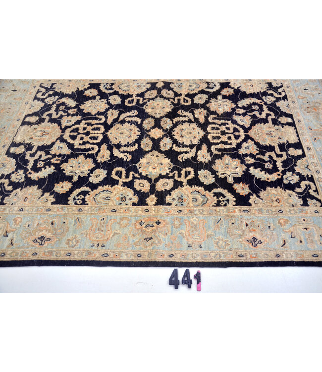 Dark Blue, Pattern: Ziegler, Dimensions: 208 x 148 cm