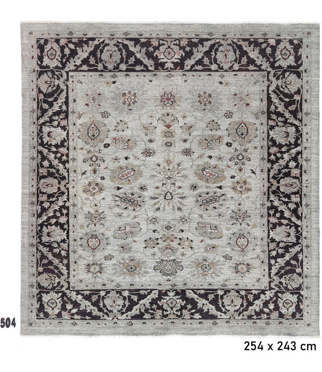 Light Grey Ziegler Rug – 254 x 243 cm – Hand-Knotted Wool