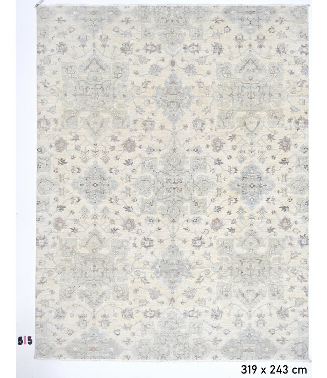 Cream Ziegler Rug – 319 x 243 cm – Hand-Knotted Wool
