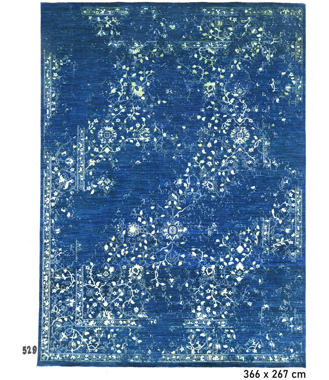 Blue Vintage Rug – 366x267 cm – Hand-Knotted Wool Carpet