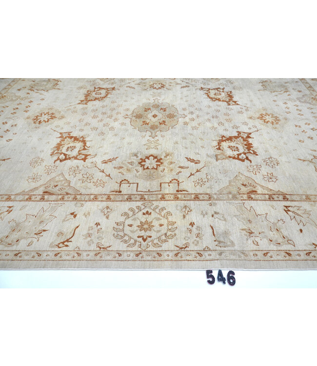 Beige Vintage Rug | 425 x 297 cm