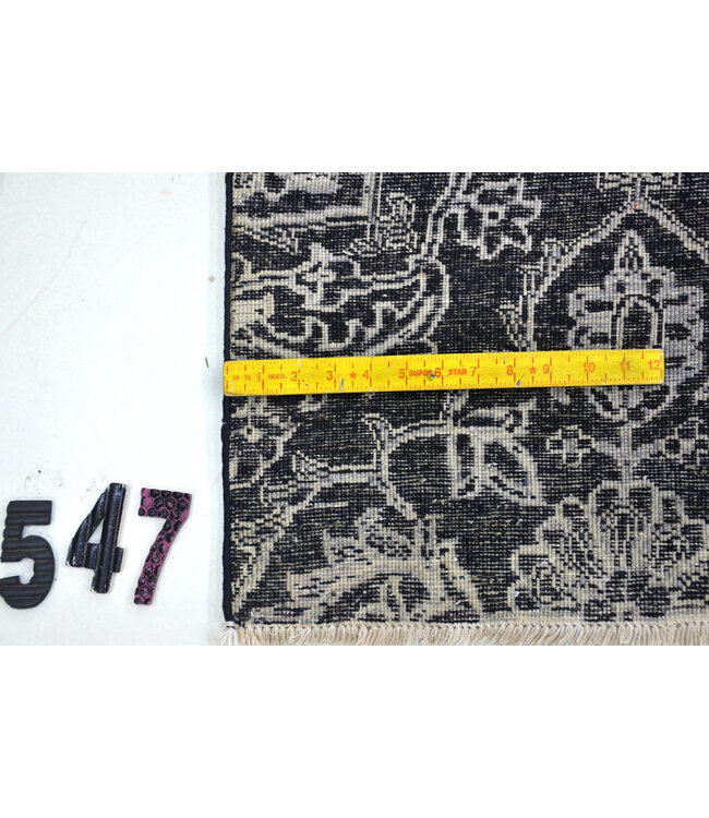 Black Modern Rug | 370 x 266 cm