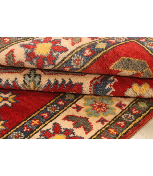 153x98cm Handgeknüpfter Woll Kazak Teppich – Authentischer Orientalischer Teppich, Traditionelles Tribal Design, Hochwertiger Handgefertigter Wollteppich