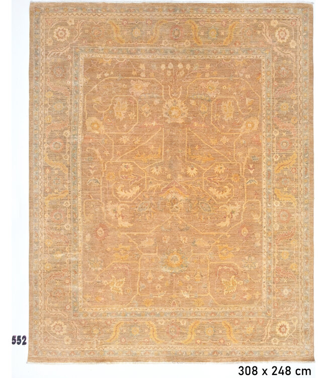 Light Brown Antique Rug – Hand-Knotted – 308 x 248 cm – Wool