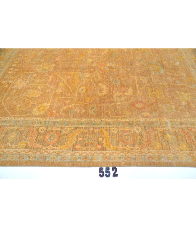 Light Brown Antique Rug – Hand-Knotted – 308 x 248 cm – Wool