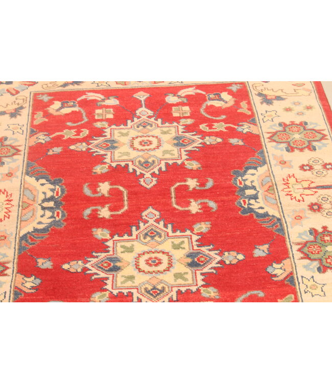 138x105cm Hand-Knotted Wool Kazak Rug – Authentic Oriental Carpet, Traditional Tribal Design, High-Quality Handmade Wool Rug