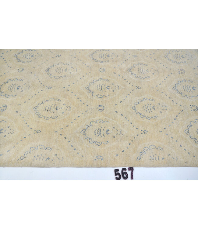 Sand-Colored Gabbeh 567 – Hand-Knotted Wool Rug with Subtle Pattern