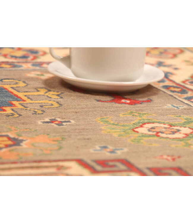 158x99cm Handgeknüpfter Woll Kazak Teppich – Authentischer Orientalischer Teppich, Traditionelles Tribal Design, Hochwertiger Handgefertigter Wollteppich