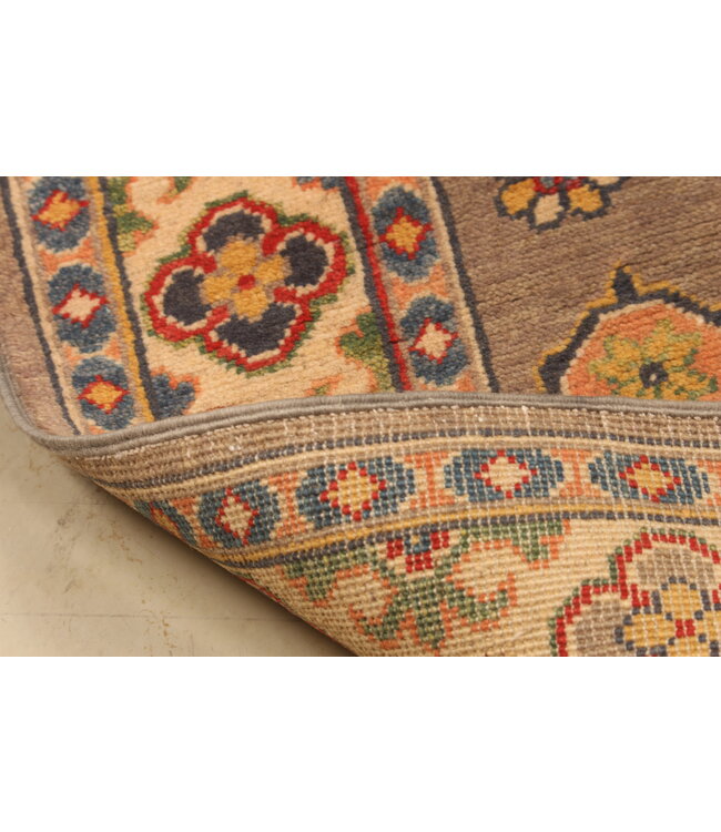 158x99cm Hand-Knotted Wool Kazak Rug – Authentic Oriental Carpet, Traditional Tribal Design, High-Quality Handmade Wool Rug