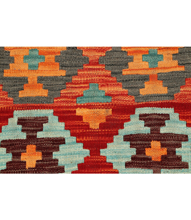 Handwoven Kilim Runner – Vibrant Tribal Medallion Rug – 245x75 cm