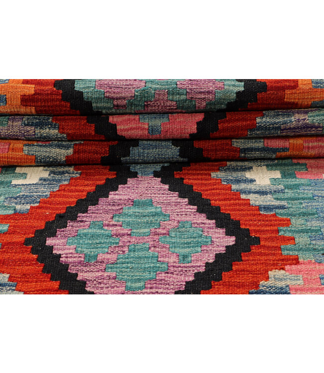 Handwoven Kilim Runner – Vibrant Zigzag Diamond Pattern – 247x79 cm