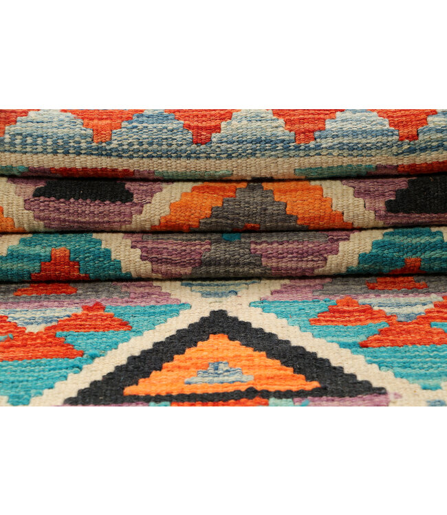Handgewebter Kilim-Läufer – Schwarze Akzente & Rautenmuster – 248x79 cm