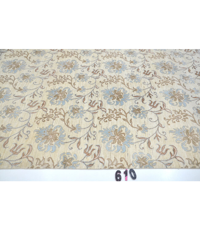 Cream Ziegler Rug – 276 x 182 cm – Hand-Knotted Wool