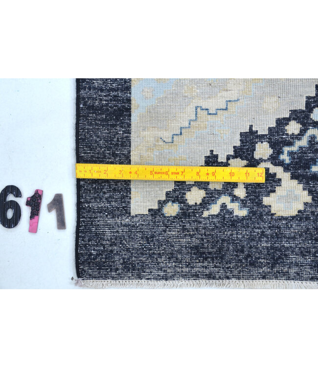 Beige & Dark Blue Modern Rug – 275 x 181 cm – Hand-Knotted Wool