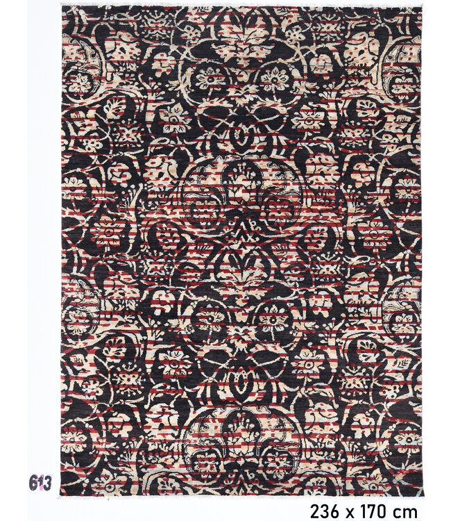 Vintage Hand Knotted Rug - Ziegler Pattern - 236 x 170 cm - Black with Red and Cream