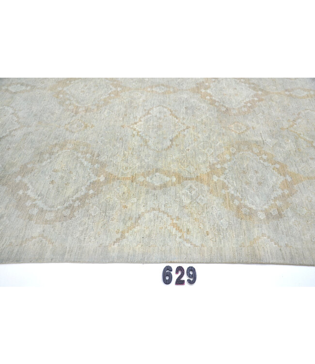 Vintage Hand Knotted Rug - Kazak Pattern - 268 x 178 cm - Grey and Beige