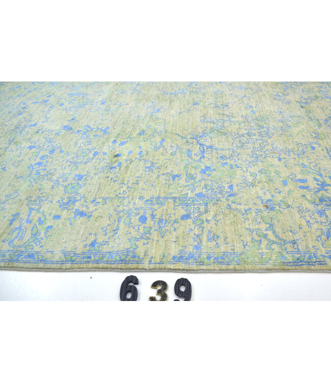 Vintage Hand Knotted Rug - Ziegler Pattern - 183 x 121 cm - Green and Blue Accents