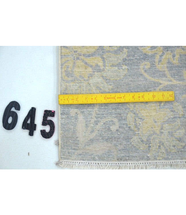 Vintage Handgeknüpfter Teppich - Antikes Muster - 180 x 125 cm - Graue und Gelbe Blumen