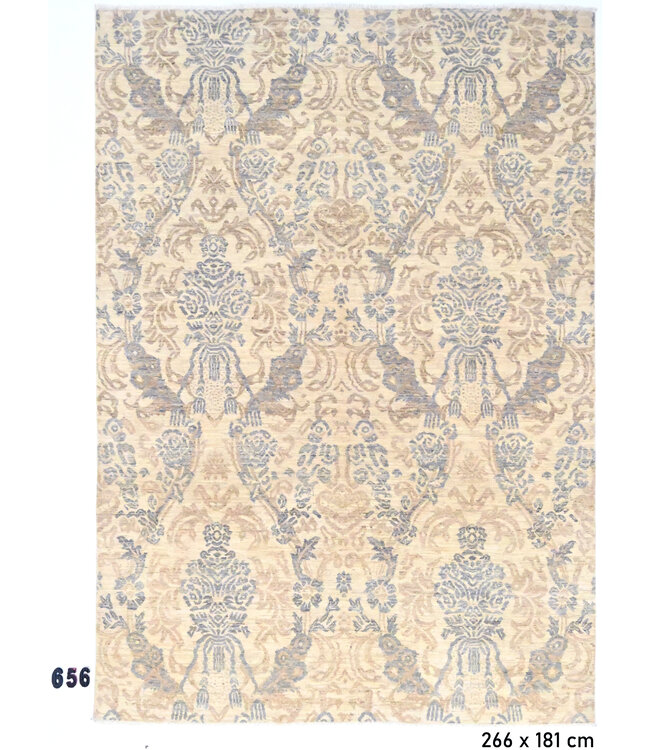 Vintage Hand Knotted Rug - Beige with Blue Pattern - 266 x 181 cm - Antique Style