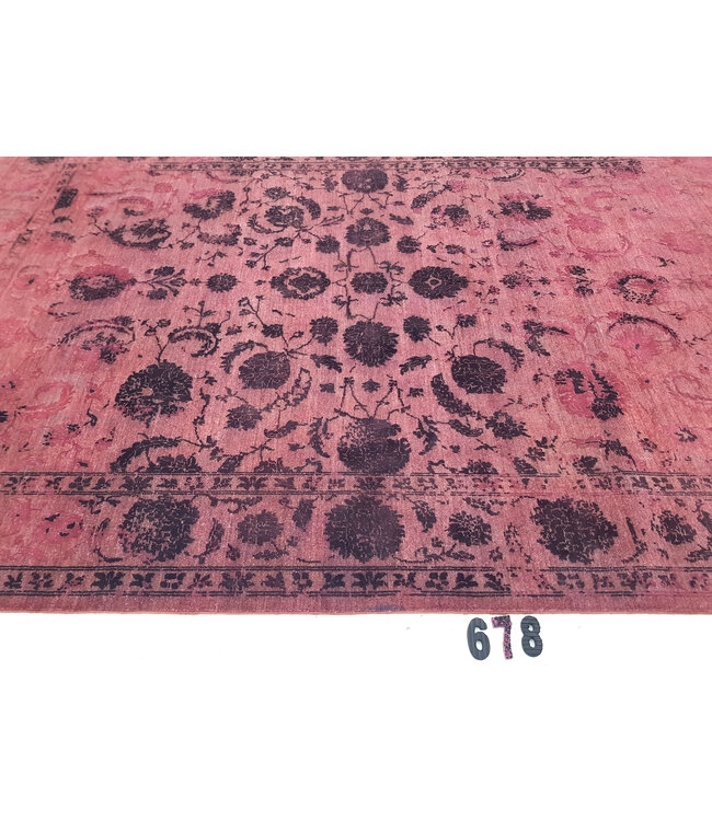 Vintage Ziegler, Red and Dark Blue, 289 x 198 cm