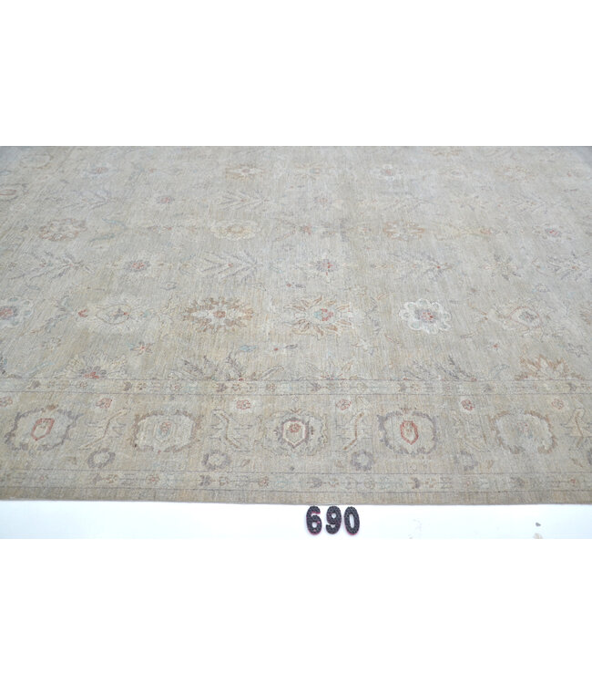 Vintage, Beige and Light Gray, 481 x 269 cm – Hand-Knotted Wool Rug with Floral Motifs