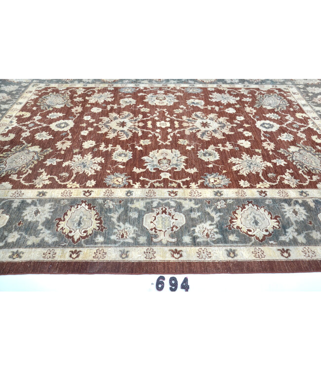 Antique Red Hand-Knotted Wool Rug, 371 x 262 cm, Floral Motif