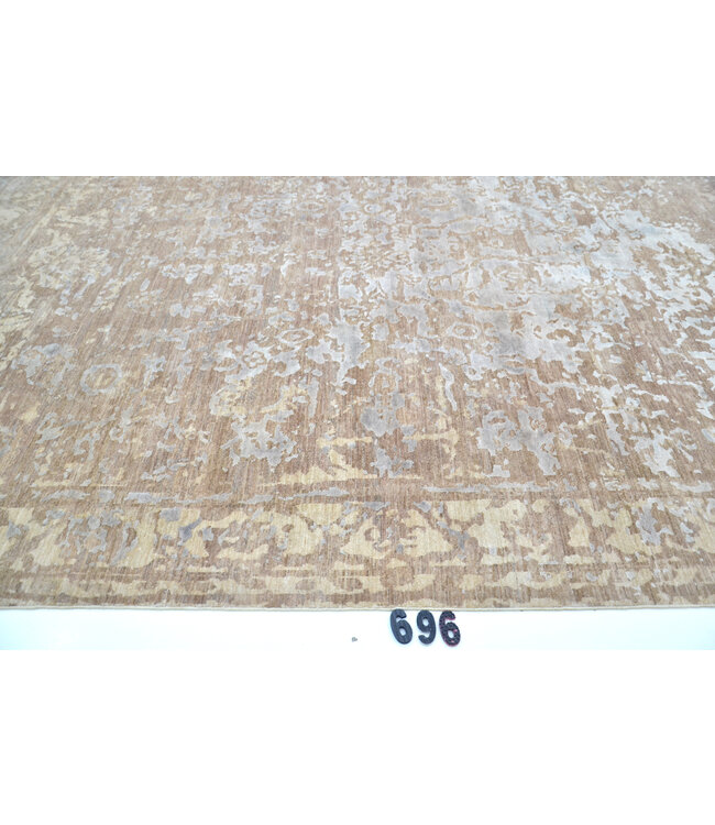 Vintage Beige Wollen Handgeknopen Tapijt, 347 x 272 cm, Antieke Bloemenmotief