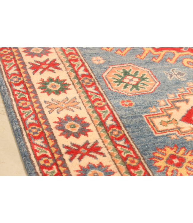 147x100cm Handgeknüpfter Woll Kazak Teppich – Authentischer Orientalischer Teppich, Traditionelles Tribal Design, Hochwertiger Handgefertigter Wollteppich