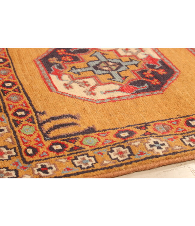 141x97cm Hand-Knotted Wool Kazak Rug – Authentic Oriental Carpet, Traditional Tribal Design, High-Quality Handmade Wool Rug