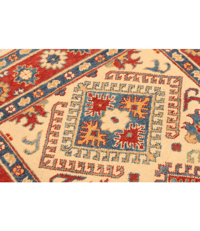 148x101cm Handgeknüpfter Woll Kazak Teppich – Authentischer Orientalischer Teppich, Traditionelles Tribal Design, Hochwertiger Handgefertigter Wollteppich