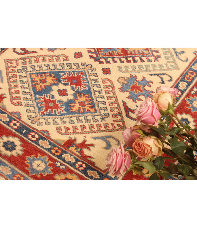 148x101cm Hand-Knotted Wool Kazak Rug – Authentic Oriental Carpet, Traditional Tribal Design, High-Quality Handmade Wool Rug