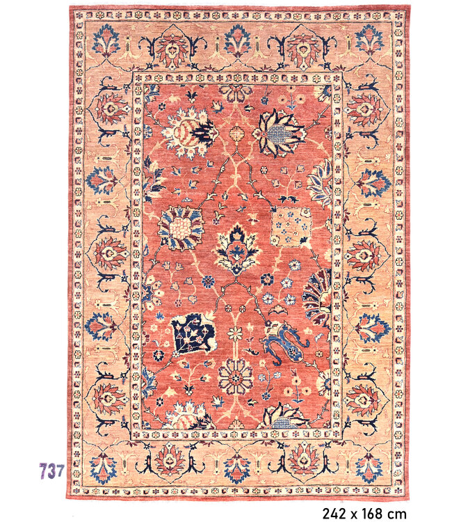 Vintage Red Rug | Kazak Pattern | 242 x 168 cm | Hand-Knotted Wool Carpet