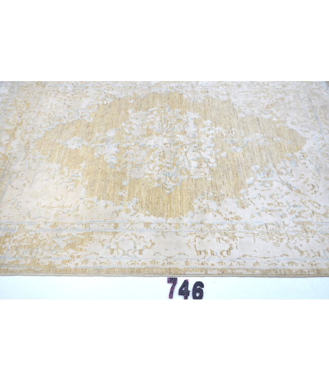Vintage Beige Rug | Ziegler Pattern | 191 x 142 cm | Hand-Knotted Wool Carpet